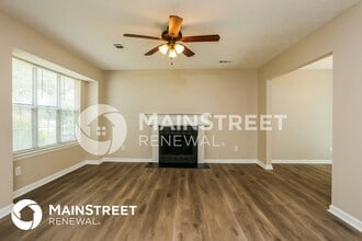 661 Woodcrest Manor Dr in Stone Mountain, GA - Building Photo - Building Photo