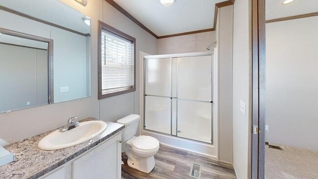 360 Continental Ave in Bismarck, ND - Building Photo - Building Photo
