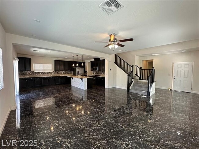 7726 Pyrenees Park Dr in Las Vegas, NV - Building Photo - Building Photo