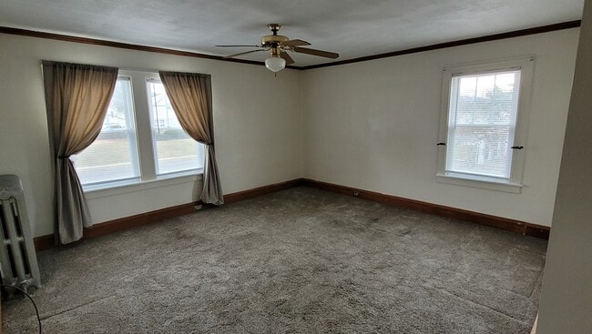 4120 Kutztown Rd, Unit 2nd floor