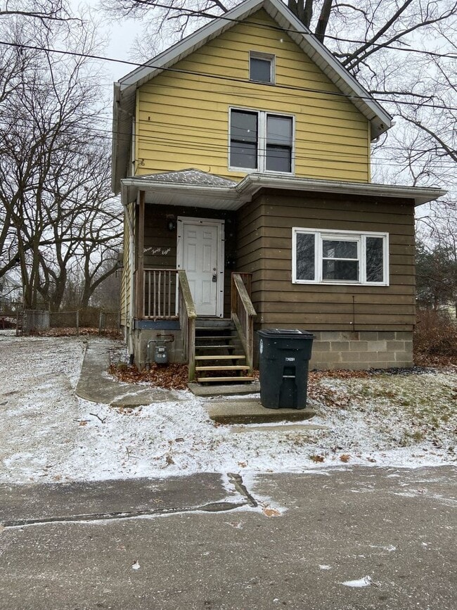 property at 348 Jewell Dr