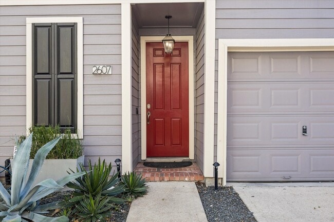 property at 2607 Link Rd