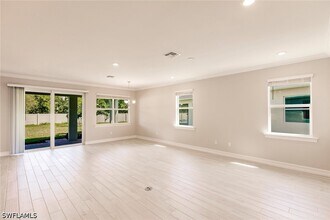 536 Polihale Wy in Naples, FL - Building Photo - Building Photo