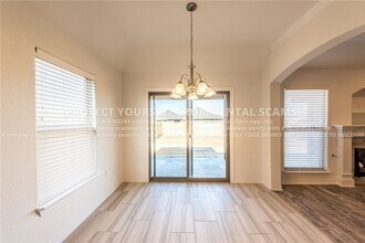 4530 W Divide Dr in Fayetteville, AR - Building Photo - Building Photo