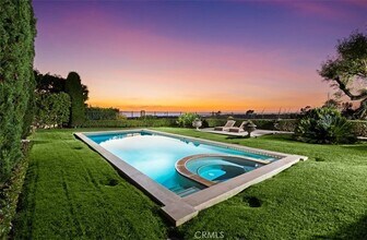 1 Rim Ridge in Newport Beach, CA - Foto de edificio - Building Photo