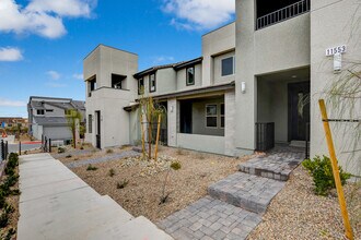 11553 Alpine Cove Ave in Las Vegas, NV - Building Photo - Building Photo