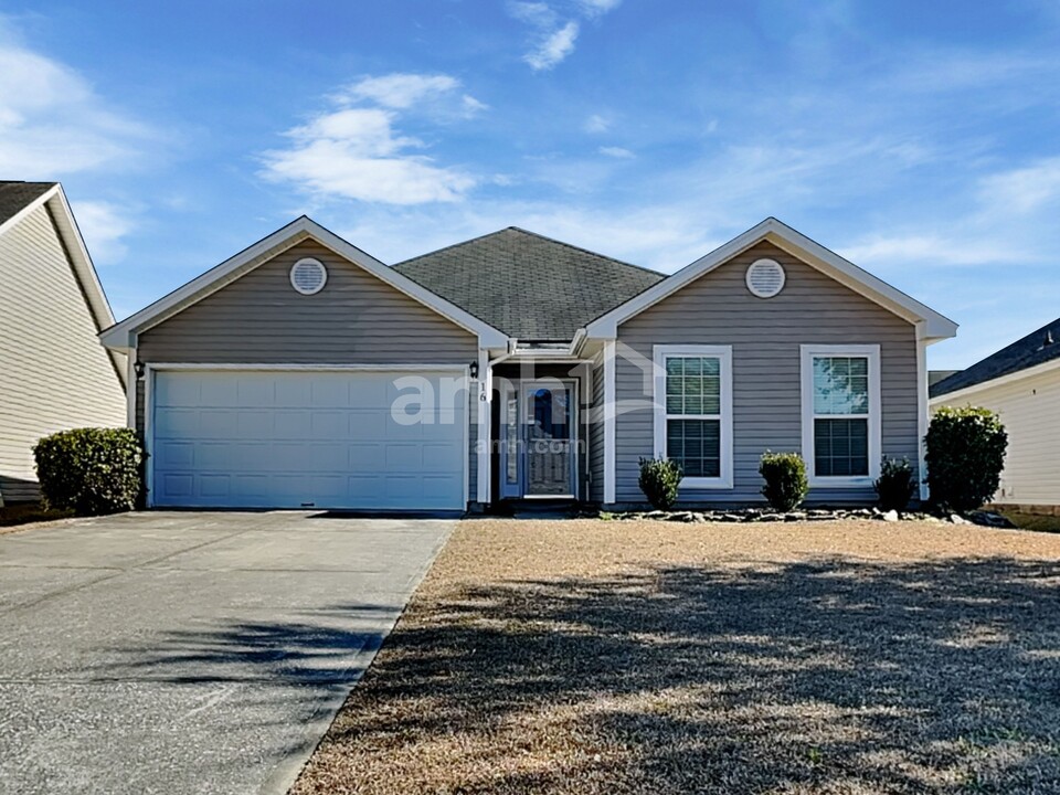 16 Allen Brook Dr in Port Wentworth, GA - Building Photo