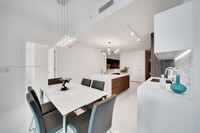 851 NE 1st Ave, Unit 1107 in Miami, FL - Building Photo - Building Photo