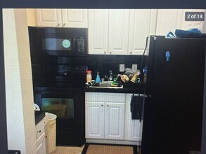 4201 Bougainvilla Dr in Lauderdale-by-the-Sea, FL - Foto de edificio - Building Photo