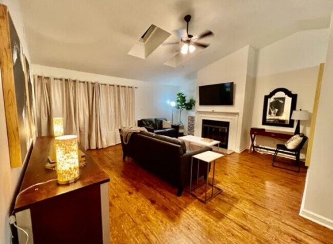 1413 Willow Crossing Dr in Knoxville, TN - Building Photo - Building Photo