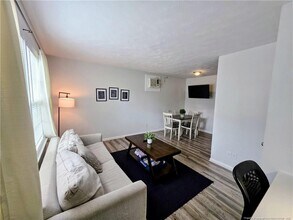 812 Pilot Ave in Fayetteville, NC - Building Photo - Building Photo