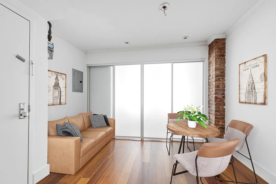 163 Ludlow St in New York, NY - Building Photo