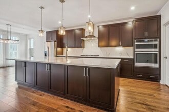 14420 Beckett Glen Cir in Chantilly, VA - Building Photo - Building Photo