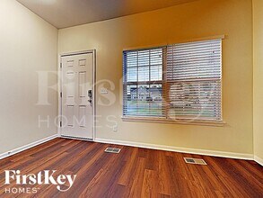 674 Edward Dr in Romeoville, IL - Building Photo - Building Photo