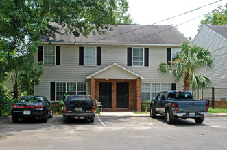 Woodward Trace Townhomes in Tallahassee, FL - Building Photo - Building Photo