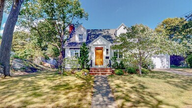 49 Ripley Rd in Medford, MA - Building Photo - Building Photo