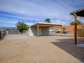 135 W 26th St in Tucson, AZ - Foto de edificio - Building Photo