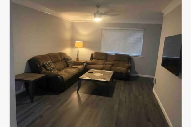 property at 3834 Kensingwood Trce