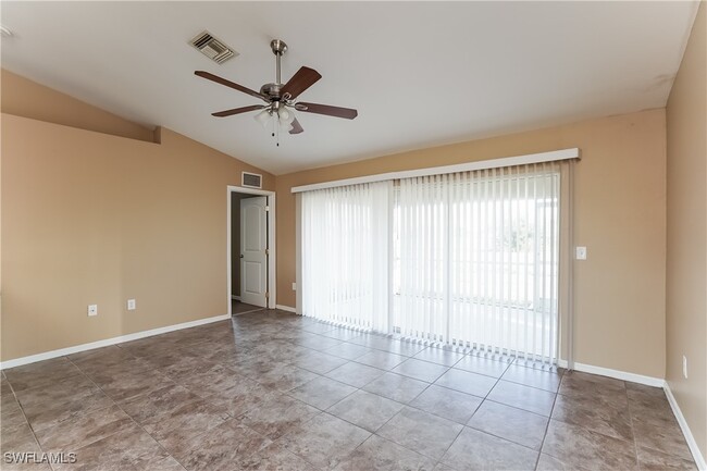 property at 425 NE 15th Terrace
