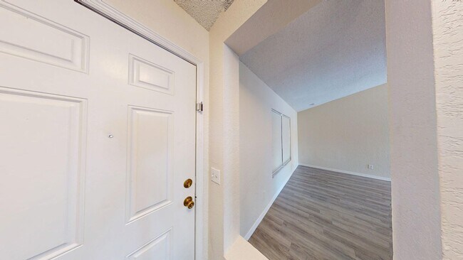 2696 Sweet Springs St in Deltona, FL - Building Photo - Building Photo