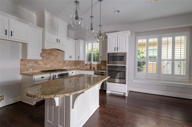 98 Kendrick Pines Blvd in Spring, TX - Building Photo - Building Photo