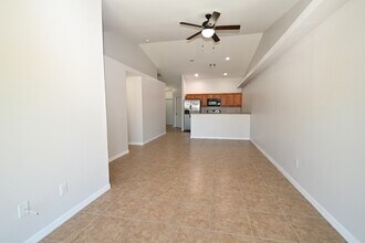 613 SE 14th St in Cape Coral, FL - Building Photo - Building Photo