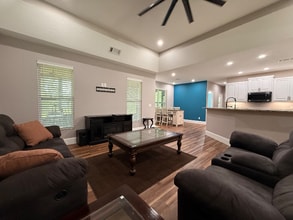 415 Autumn Ridge Dr in Mineral Bluff, GA - Building Photo - Building Photo