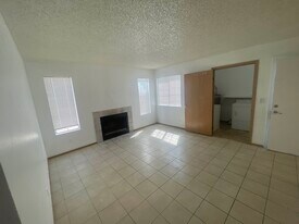 1926 Nebula Dr, Unit 182