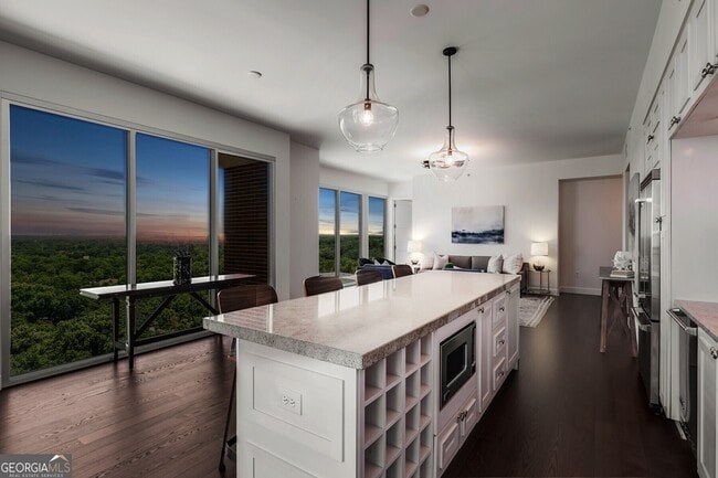 property at 1820 Peachtree Rd NE