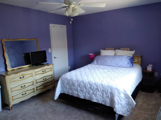 property at 6520 Roswell Rd