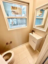 2107 Hedgerow St in Arlington, TX - Building Photo - Building Photo