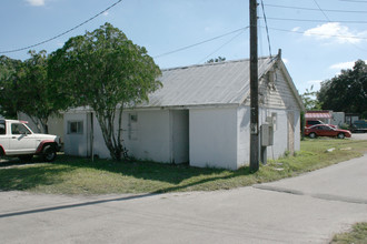 Mobile Home Park in Lakeland, FL - Building Photo - Building Photo