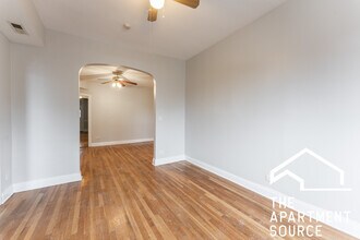 1317 W Foster Ave in Chicago, IL - Building Photo - Building Photo