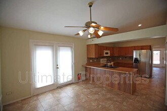 4407 W Kimberly Way in Glendale, AZ - Building Photo - Building Photo