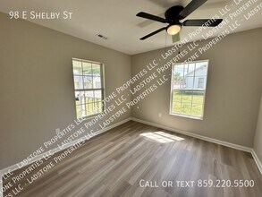 98 Shelby St in Junction City, KY - Building Photo - Building Photo