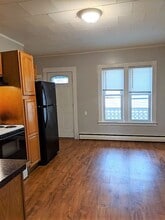 187 Worcester St in Southbridge, MA - Building Photo - Building Photo