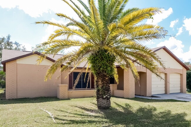 7130 Arbor View Ln in New Port Richey, FL - Building Photo - Building Photo