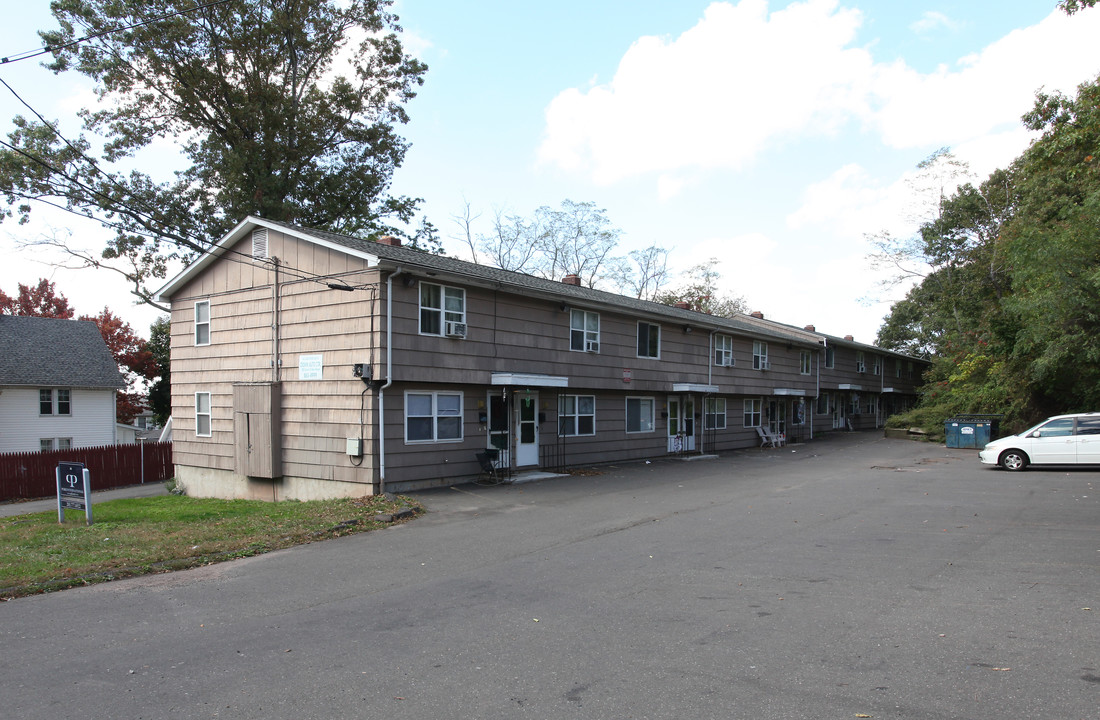 64 Chamberlain St in New Haven, CT - Building Photo