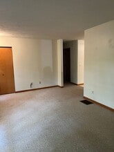 362 Lauri Wil Ln in Traverse City, MI - Building Photo - Building Photo