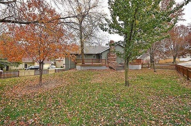 1524 NE 99th St in Kansas City, MO - Building Photo - Building Photo