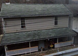 215 Grant St in Wall, PA - Building Photo - Building Photo