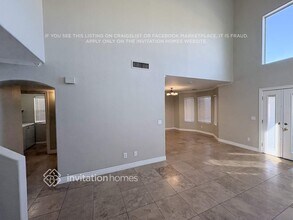 3719 E Inverness Ave in Mesa, AZ - Foto de edificio - Building Photo