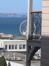1054 Filbert St in San Francisco, CA - Building Photo - Building Photo