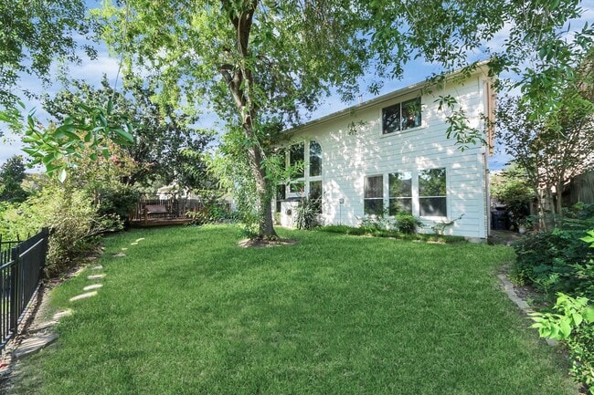 property at 11451 Ashford Willow