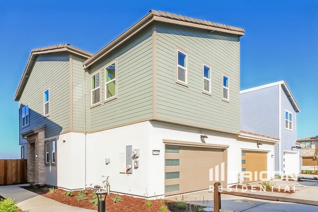 property at 2046 Delta Vw Ave
