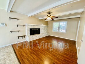 6105 Prairie Ct in Virginia Beach, VA - Building Photo - Building Photo