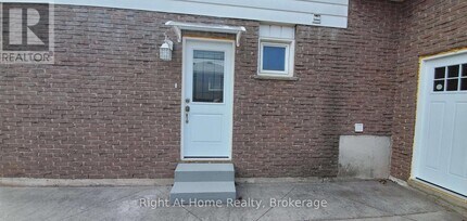 2192 Bridge Rd in Oakville, ON - Building Photo - Building Photo