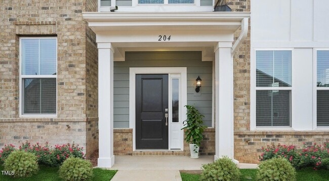 101 Decatur Dr, Unit 107 in Raleigh, NC - Foto de edificio - Building Photo