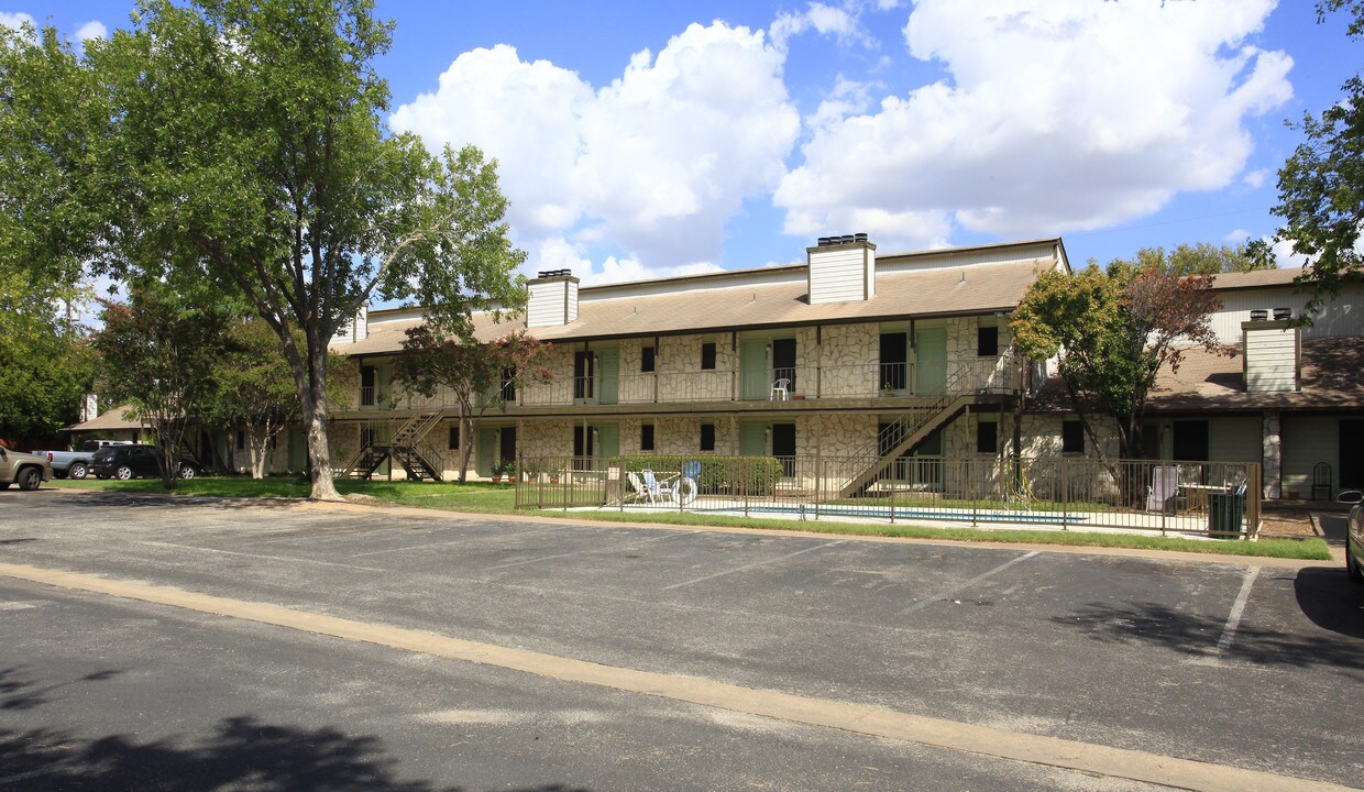 Pharo Condominiums in Austin, TX - Foto de edificio