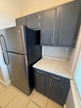 616 SE 3rd St, Unit 2 in Evansville, IN - Building Photo - Building Photo